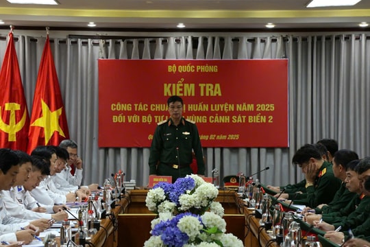 Đoàn công tác Bộ Quốc phòng kiểm tra công tác chuẩn bị huấn luyện chiến đấu tại Bộ Tư lệnh Vùng Cảnh sát biển 2