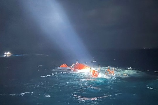 Lại lật tàu cá ở Hàn Quốc, có thuyền viên người Việt