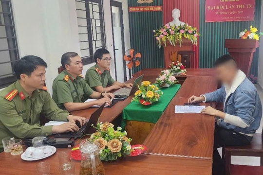 Công an Quảng Nam triệu tập 2 đối tượng đăng tải tin bài sai sự thật