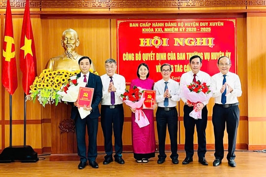 Huyện ủy Duy Xuyên bổ nhiệm nhiều cán bộ lãnh đạo