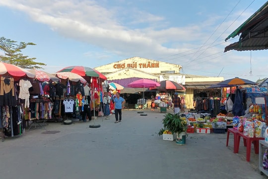 Giải pháp phát triển chợ truyền thống Núi Thành