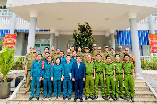 Phát động ra quân đảm bảo an ninh trật tự Đại hội Đảng bộ phường Hòa Hương