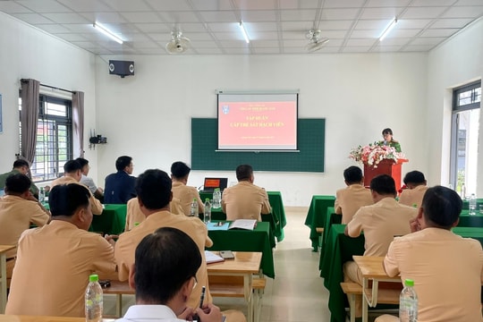 Công an Quảng Nam tập huấn cấp thẻ sát hạch viên cho lực lượng cảnh sát giao thông
