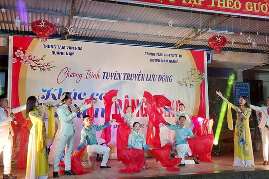 Trung tâm Văn hóa Quảng Nam tổ chức tuyên truyền lưu động “Khúc ca dâng Đảng”