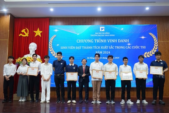 Vinh danh gần 200 sinh viên có thành tích xuất sắc trong các cuộc thi