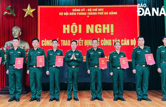 Điều động cán bộ nhận nhiệm vụ mới