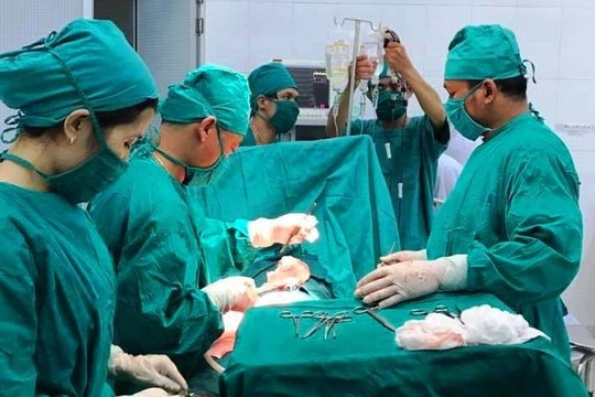 Tây Giang nâng cao chất lượng ngành y tế