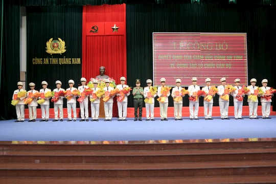 Công an Quảng Nam công bố quyết định giải thể công an cấp huyện