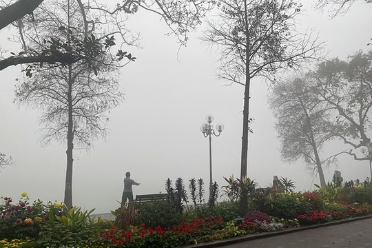 Thời tiết ngày 2-3: Bắc Bộ sương mù và mưa phùn, Nam Bộ có nơi nắng nóng