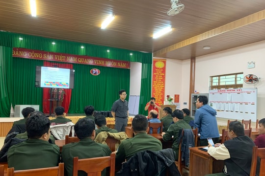 Chia sẻ kỹ năng tuần tra bảo vệ rừng tại Đông Giang và Tây Giang