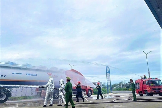 Diễn tập phương án chữa cháy và cứu nạn cứu hộ tại các doanh nghiệp