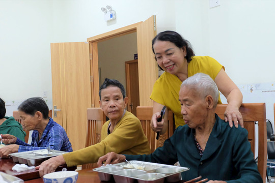 Để tuổi già không đơn chiếc