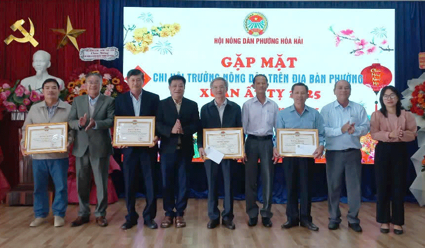 Xây dựng chi hội, tổ hội nông dân nghề nghiệp