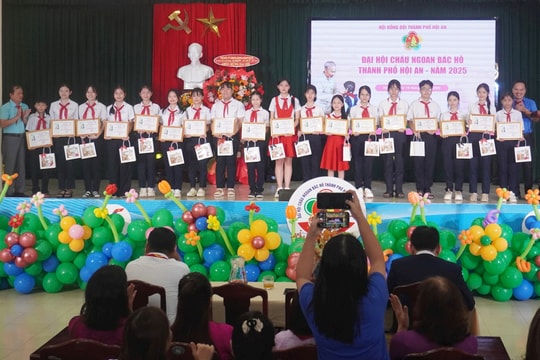Hội An tuyên dương 63 "Cháu ngoan Bác Hồ" tiêu biểu