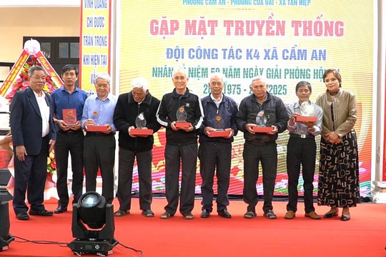 Gặp mặt Đội công tác K4 xã Cẩm An nhân kỷ niệm 50 năm giải phóng Hội An