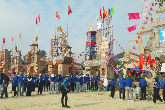 Quế Sơn khai mạc hội trại “Tự hào truyền thống - vững bước tương lai”