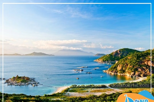 Tour Ninh Chữ khám phá bãi biển “trứ danh” tại miền Trung