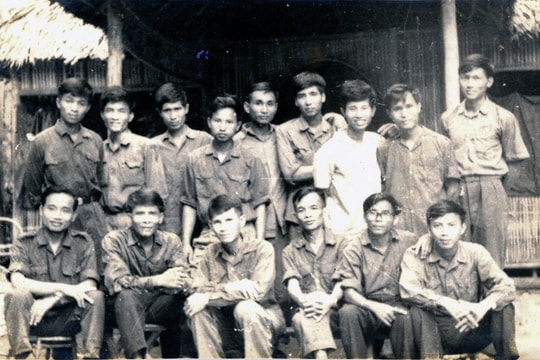 Gọi lại tên nhau, bạn ở chiến trường Khu 5