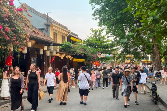 Hội An, từ "điểm đến" vô danh đến trung tâm du lịch quốc tế