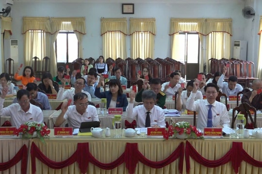 HĐND huyện Thăng Bình thông qua 17 nghị quyết tại kỳ họp thứ 22