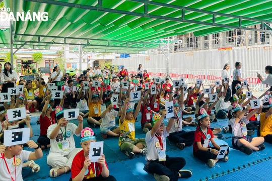 Ngày hội trải nghiệm STEM 'Em là công dân số - tự hào Đà Nẵng 50 năm mùa hoa'