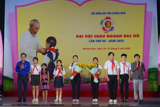 Tám đại biểu Quảng Nam tham dự Đại hội cháu ngoan Bác Hồ toàn quốc lần thứ X