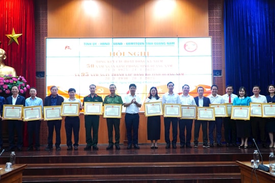 Khen thưởng 91 tập thể, cá nhân có thành tích tại Lễ kỷ niệm 50 năm Ngày giải phóng tỉnh và 95 năm Ngày thành lập Đảng bộ tỉnh Quảng Nam