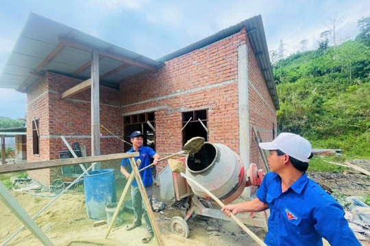 Quảng Nam quyết tâm hoàn thành xóa nhà tạm, nhà dột nát trong tháng 10/2025