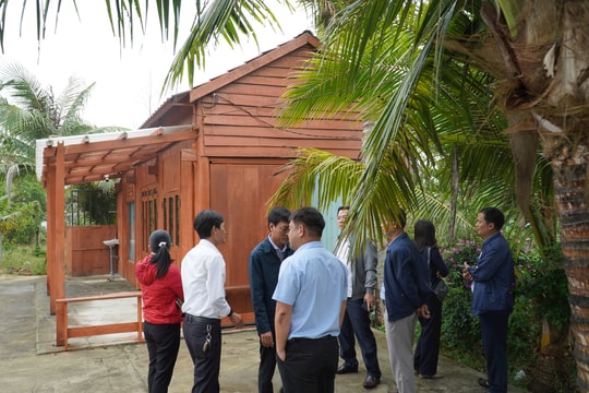 Đã tháo dỡ căn nhà xây dựng trái phép trong hành lang giao thông ở Thăng Bình