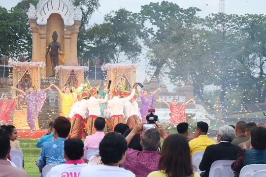 Nhiều nước Đông Nam Á đón tết cổ truyền