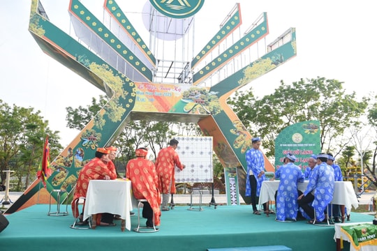 Sôi nổi các hoạt động Hội làng Hương Trà