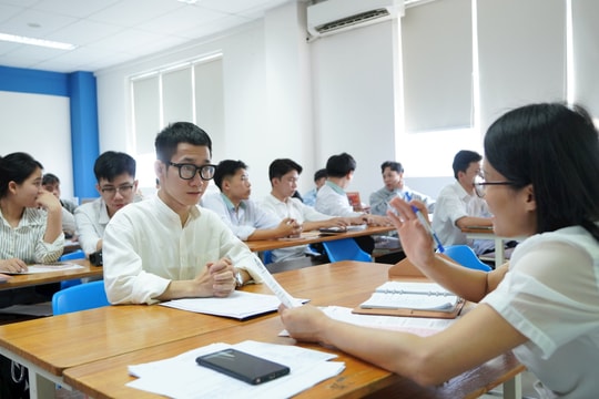 76 doanh nghiệp tham gia tuyển dụng tại ngày hội việc làm Trường Đại học Đông Á