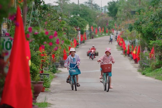 Rực rỡ tuyến đường tự quản tại Bình Triều