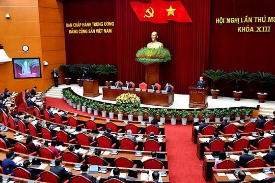 Kết luận của Bộ Chính trị hướng dẫn xây dựng phương án nhân sự cấp ủy cấp tỉnh thuộc diện hợp nhất, sáp nhập và cấp xã thành lập mới