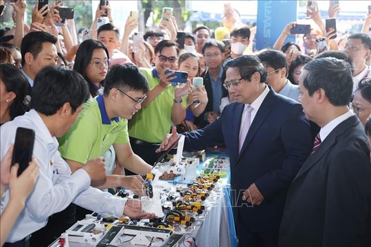 Thủ tướng dự Ngày hội Khởi nghiệp quốc gia của học sinh, sinh viên