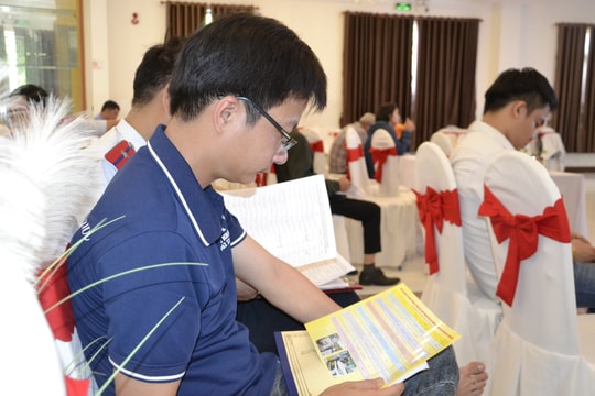 Phổ biến quy định mới về hoạt động vận tải đường bộ cho chủ xe, lái xe kinh doanh vận tải