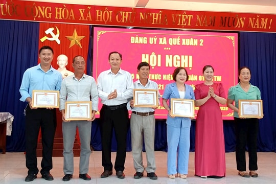 Đảng ủy xã Quế Xuân 2 được Thủ tướng Chính phủ tặng Bằng khen về học và làm theo Bác