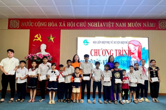 79 trẻ em mồ côi huyện Hiệp Đức được nhận đỡ đầu
