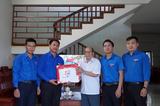 Tỉnh đoàn Quảng Nam tổ chức nhiều hoạt động đền ơn đáp nghĩa