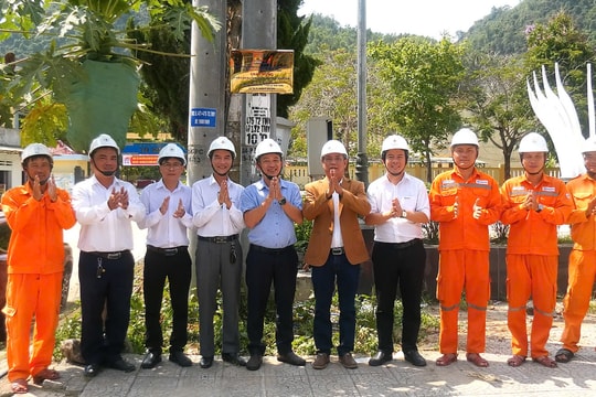 Hoàn thành công trình chống quá tải lưới điện tại Nam Giang