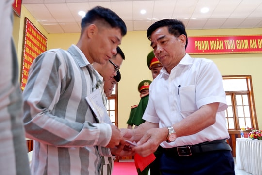 90 phạm nhân Trại giam An Điềm được đặc xá dịp 30/4