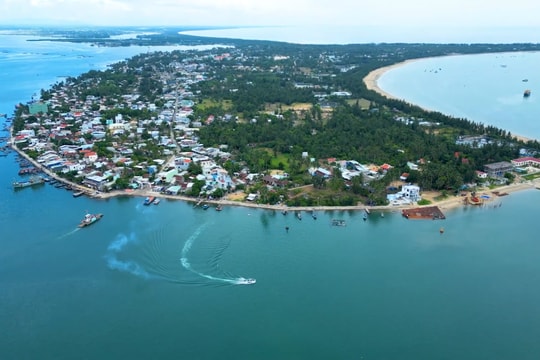 Điệu bolero làng biển…