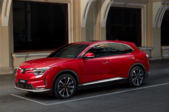 Vì sao VinFast VF 8 là SUV 5 chỗ đáng mua nhất hiện nay?