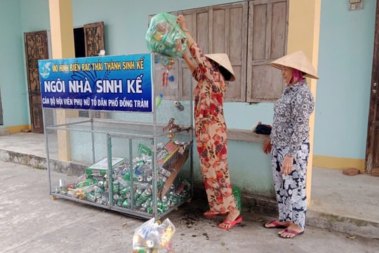 Những chuyện về học tập và làm theo gương Bác ở Hương An