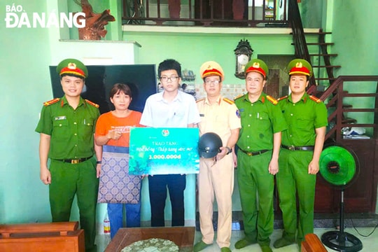 Nỗ lực cống hiến vì nhân dân