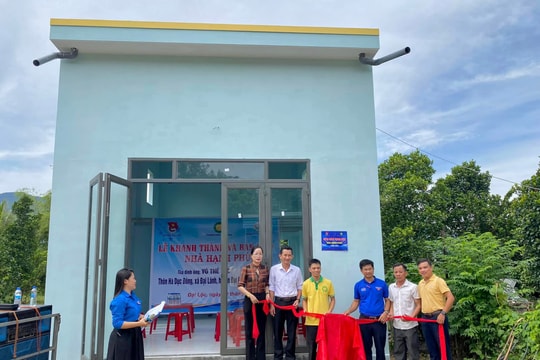 Chung tay xây dựng Quảng Nam, tuổi trẻ góp sức xóa nhà tạm