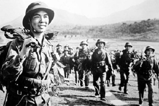 Người lính Cụ Hồ trong thơ