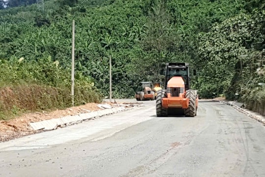 Biểu dương huyện Phước Sơn đã hoàn thành giải phóng mặt bằng dự án quốc lộ 14E