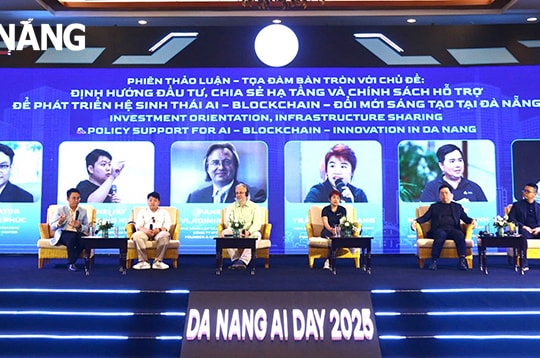 Trung tâm DSAC trao biên bản hợp tác với Ban Quản lý Khu công nghệ cao và các khu công nghiệp Thành phố Hồ Chí Minh