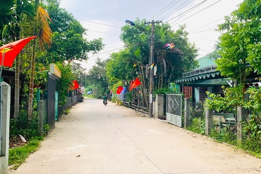 Thôn Phú Gia 2 (xã Ninh Phước) đạt chuẩn nông thôn mới kiểu mẫu